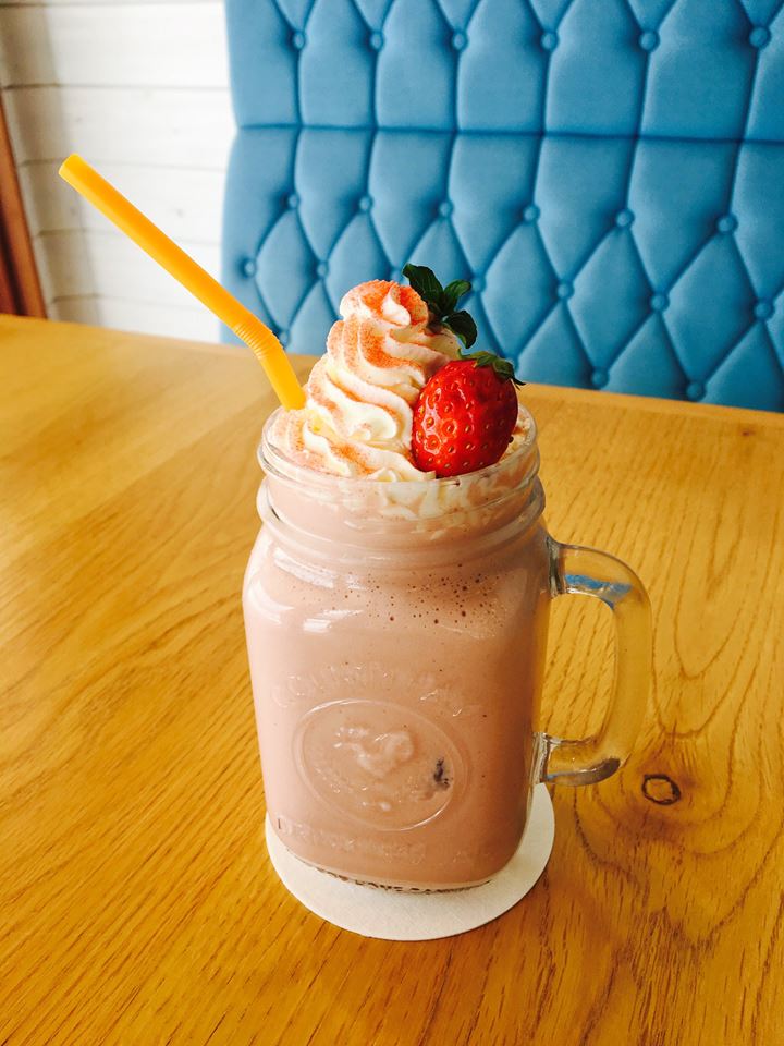 いちご　ジャー